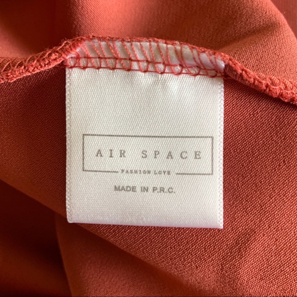 Open shoulder red dress - Picture 5 of 5